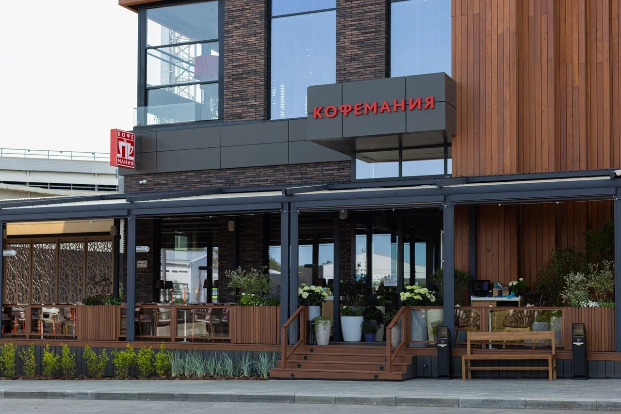 «Кофемания» Новая Рига Холл открылась в фуд-холле BAZAAR