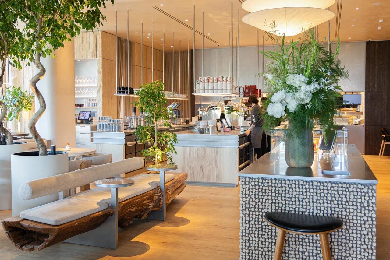 «Кофемания» Новая Рига Холл открылась в фуд-холле BAZAAR